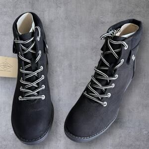 St Johns Bay Boots Women's Black Shae Lace Up Ankle Hiking Combat SZ/7M